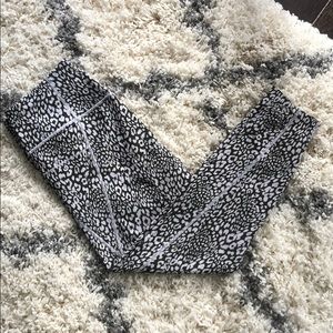 Lavender Leopard Workout Leggings with Pockets